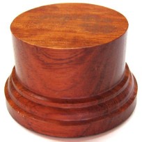 Peana Redonda de 6,5 cm de diametro y 5 cm de alto (Color Bubinga)